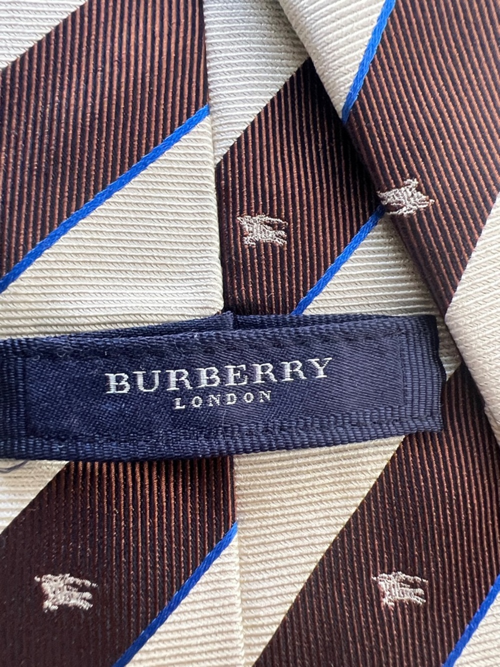 Vintage Burberry Brown, Ivory and Blue Striped Classic Silk Tie Made in Italy - Picture 15 of 17
